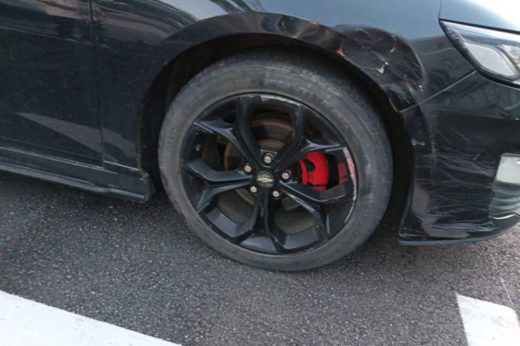 Used Chevrolet Malibu XL 2019 Redline 550T Automatic RuiLian Edition Right Front Wheel Hub
