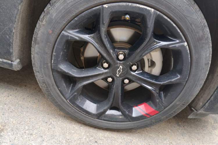 Used Chevrolet Malibu XL 2019 Redline 550T Automatic RuiLian Edition Right Front Wheel Hub