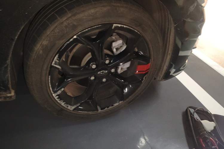 Used Chevrolet Malibu XL 2019 Redline 550T Automatic RuiLian Edition Right Front Wheel Hub