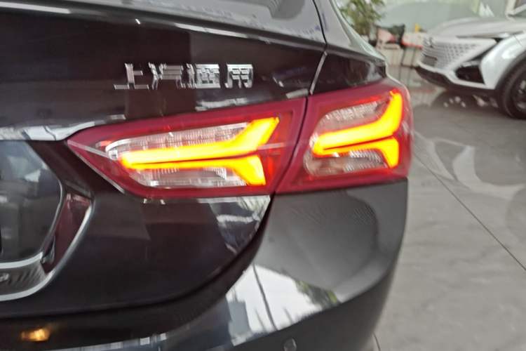 Used Chevrolet Malibu XL 2019 535T CVT Active Version Right Rear Taillight