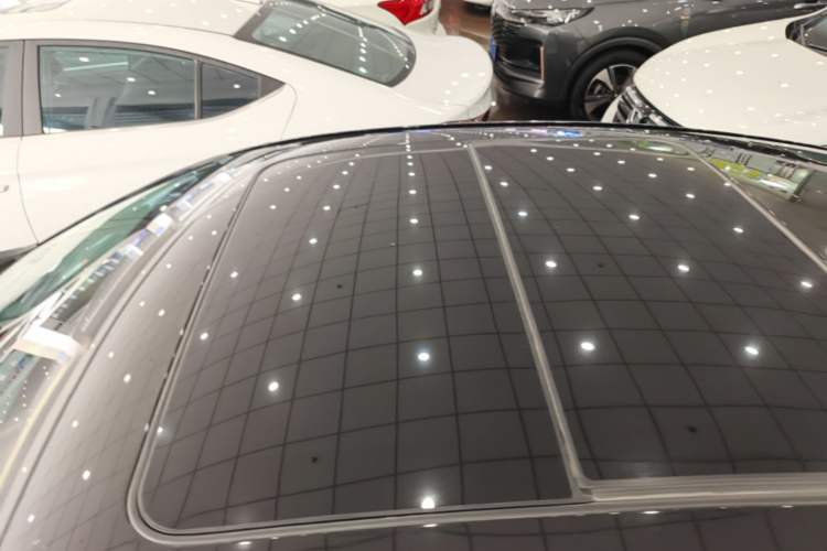 Used Chevrolet Malibu XL 2019 Redline 550T Automatic RuiLian Edition Roof