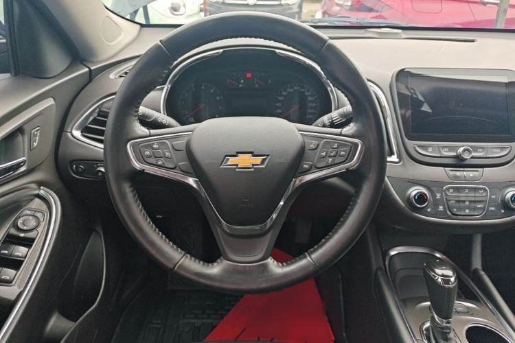 Used Chevrolet Malibu XL 2019 535T CVT Active Version Steering Wheel