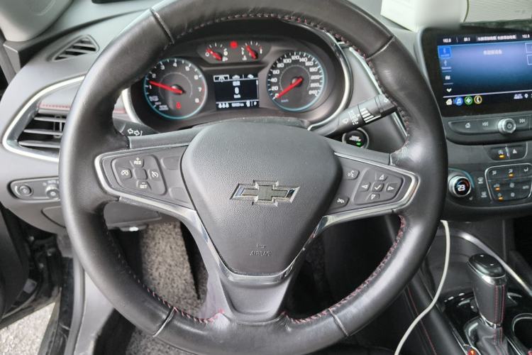 Used Chevrolet Malibu XL 2019 Redline 550T Automatic Sport Edition Steering Wheel