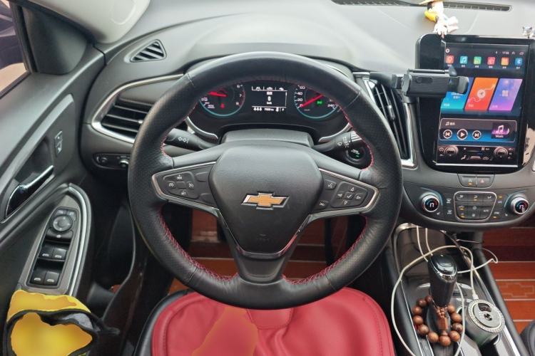 Used Chevrolet Malibu XL 2019 535T CVT Active Version Steering Wheel