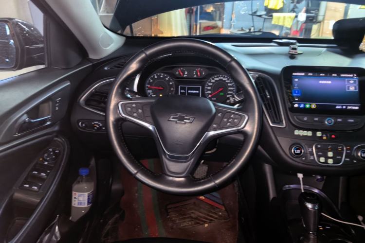 Used Chevrolet Malibu XL 2019 535T CVT Active Version Steering Wheel