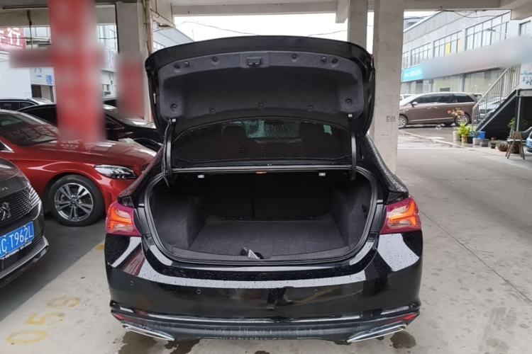 Used Chevrolet Malibu XL 2019 Redline 550T Automatic Sport Edition Trunk