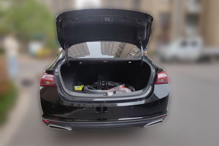 Used Chevrolet Malibu XL 2019 535T CVT Active Version Trunk