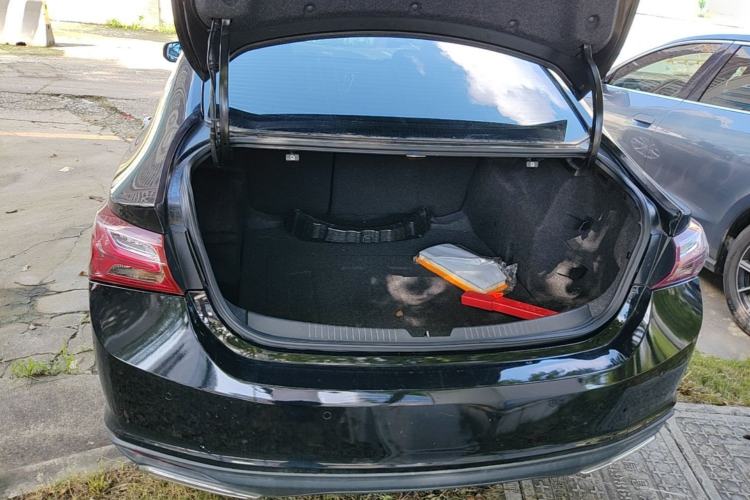 Used Chevrolet Malibu XL 2019 535T CVT Active Version Trunk