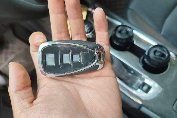 Used Chevrolet Malibu XL 2019 Redline 550T Automatic Sport Edition Vehicle Key