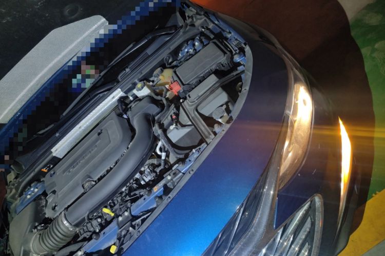 Used Chevrolet Malibu XL 2019 550T Automatic Sapphire Blue Limited Edition Engine Bay Left