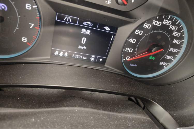 Used Chevrolet Malibu XL 2019 550T Automatic Sapphire Blue Limited Edition Odometer Close Up