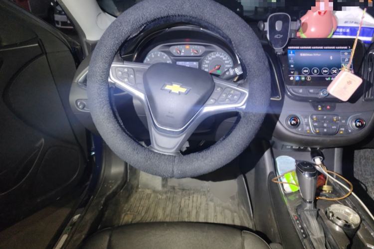 Used Chevrolet Malibu XL 2019 550T Automatic Sapphire Blue Limited Edition Steering Wheel