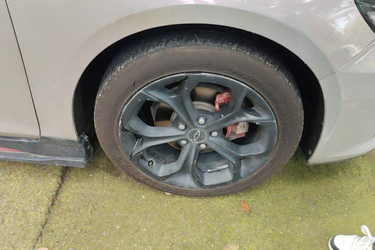 Used Chevrolet Malibu XL 2019 Redline 550T Automatic RuiLian Edition Right Front Wheel Hub