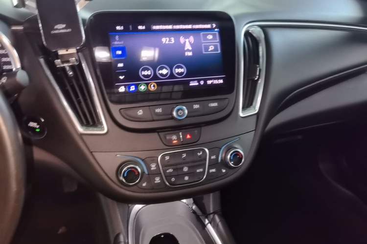 Used Chevrolet Malibu XL 2019 535T CVT Active Version Audio And AC Panel