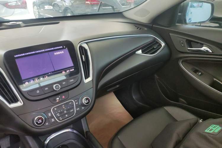 Used Chevrolet Malibu XL 2019 Redline 550T Automatic RuiLian Edition Audio And AC Panel