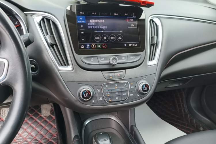 Used Chevrolet Malibu XL 2019 Redline 550T Automatic RuiLian Edition Audio And AC Panel