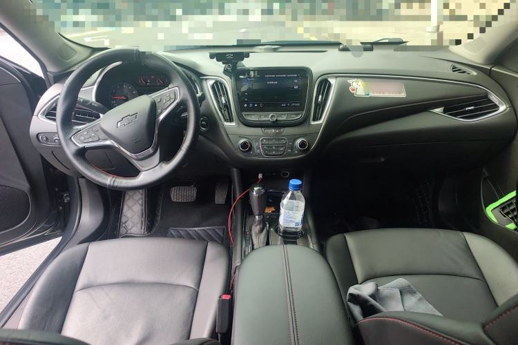 Used Chevrolet Malibu XL 2019 Redline 550T Automatic Sport Edition Center Console