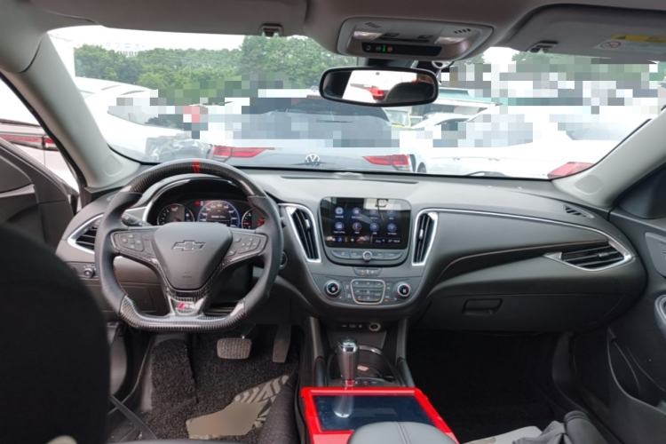 Used Chevrolet Malibu XL 2019 Redline 550T Automatic RuiLian Edition Center Console