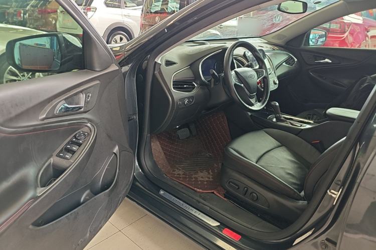 Used Chevrolet Malibu XL 2019 Redline 550T Automatic RuiLian Edition Driver Seat