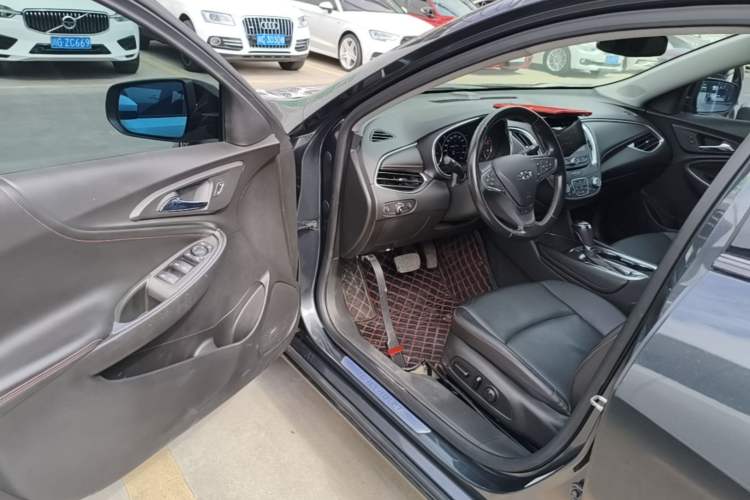 Used Chevrolet Malibu XL 2019 Redline 550T Automatic RuiLian Edition Driver Seat