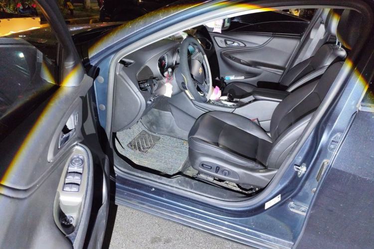 Used Chevrolet Malibu XL 2019 535T CVT Active Version Driver Seat