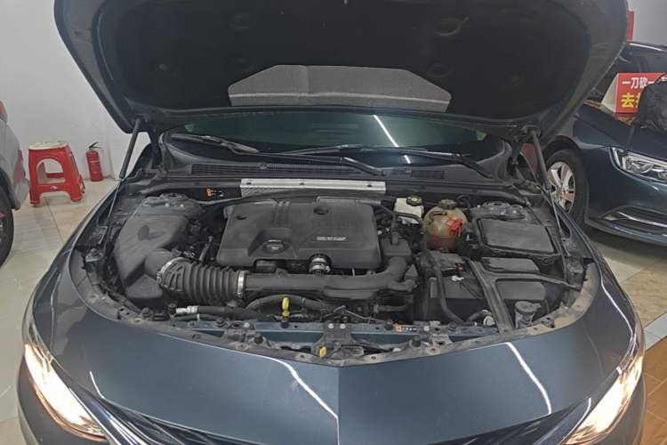 Used Chevrolet Malibu XL 2019 535T CVT Active Version Engine Bay