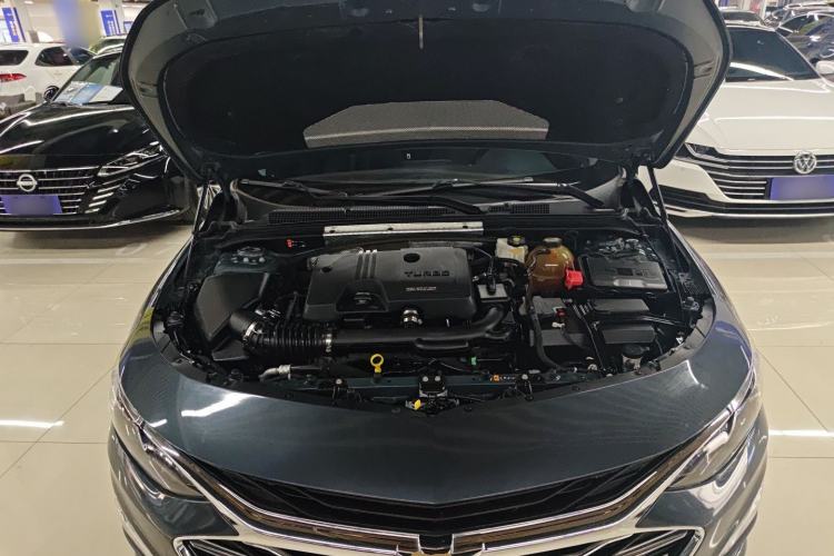 Used Chevrolet Malibu XL 2019 535T CVT Active Version Engine Bay
