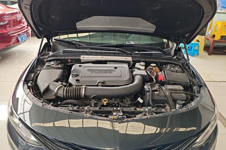 Used Chevrolet Malibu XL 2019 Redline 550T Automatic RuiLian Edition Engine Bay