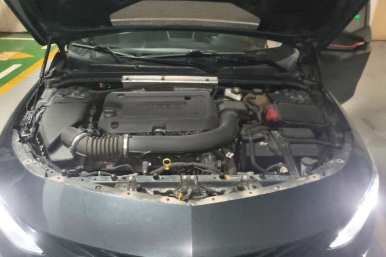 Used Chevrolet Malibu XL 2019 Redline 550T Automatic RuiLian Edition Engine Bay