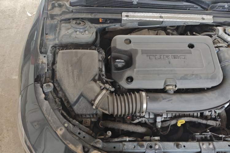 Used Chevrolet Malibu XL 2019 Redline 550T Automatic Sport Edition Engine Bay Right