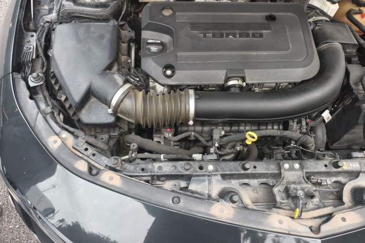 Used Chevrolet Malibu XL 2019 Redline 550T Automatic Sport Edition Engine Bay Right