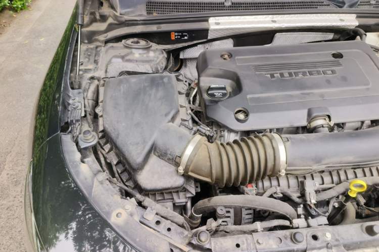 Used Chevrolet Malibu XL 2019 Redline 550T Automatic RuiLian Edition Engine Bay Right