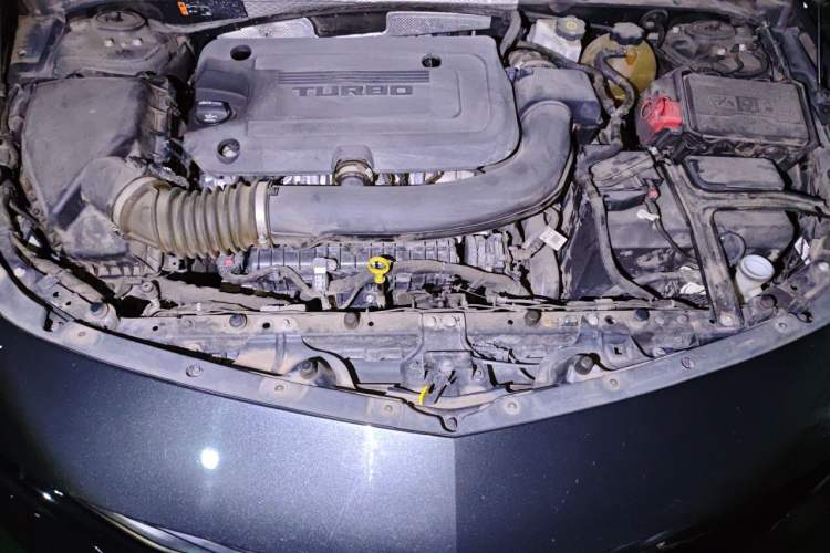 Used Chevrolet Malibu XL 2019 Redline 550T Automatic Sport Edition Engine Bay