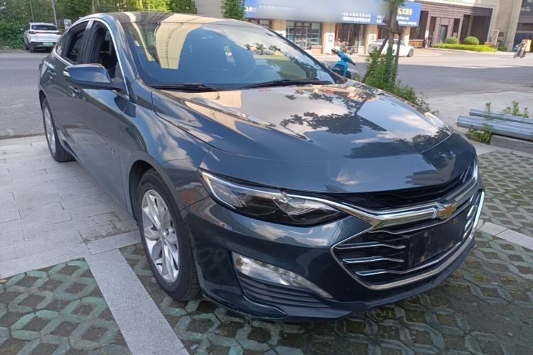 Used Chevrolet Malibu XL 2019 535T CVT Active Version Front Right 45 Deg