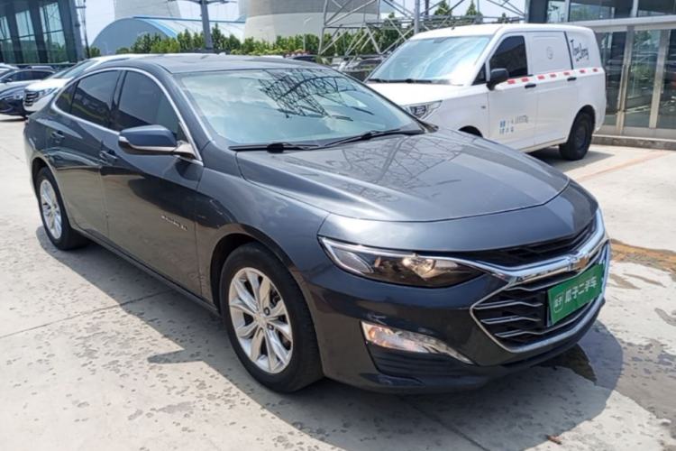 Used Chevrolet Malibu XL 2019 535T CVT Active Version Front Right 45 Deg