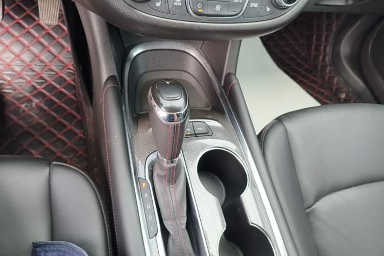 Used Chevrolet Malibu XL 2019 Redline 550T Automatic RuiLian Edition Gear Lever