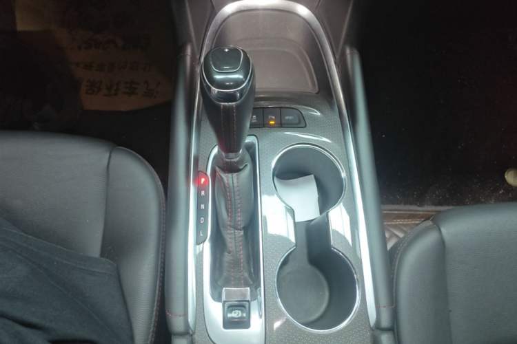 Used Chevrolet Malibu XL 2019 Redline 550T Automatic RuiLian Edition Gear Lever