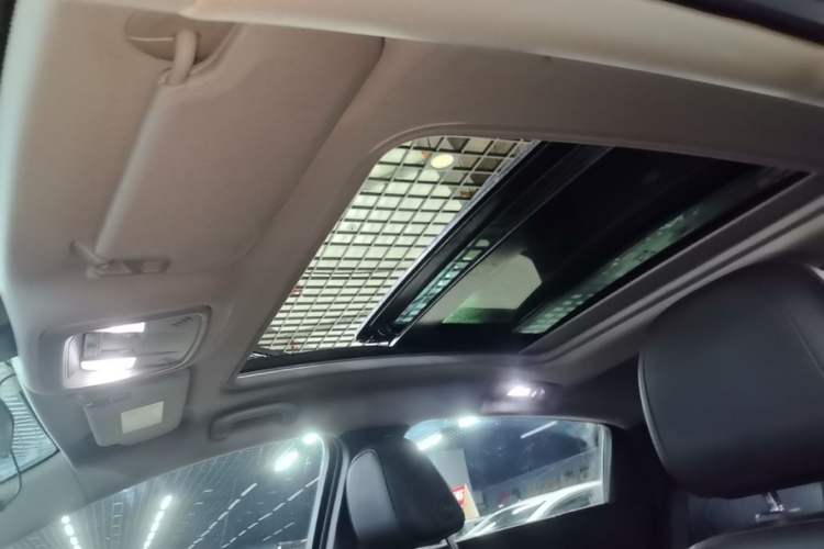 Used Chevrolet Malibu XL 2019 535T CVT Active Version Headliner
