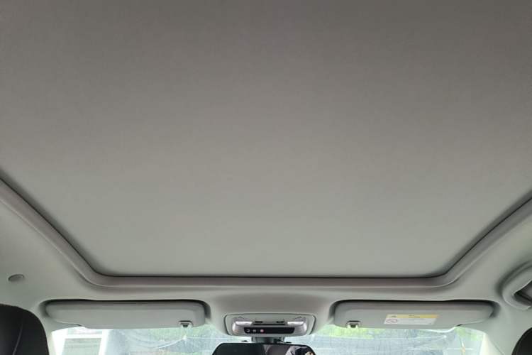 Used Chevrolet Malibu XL 2019 Redline 550T Automatic RuiLian Edition Headliner