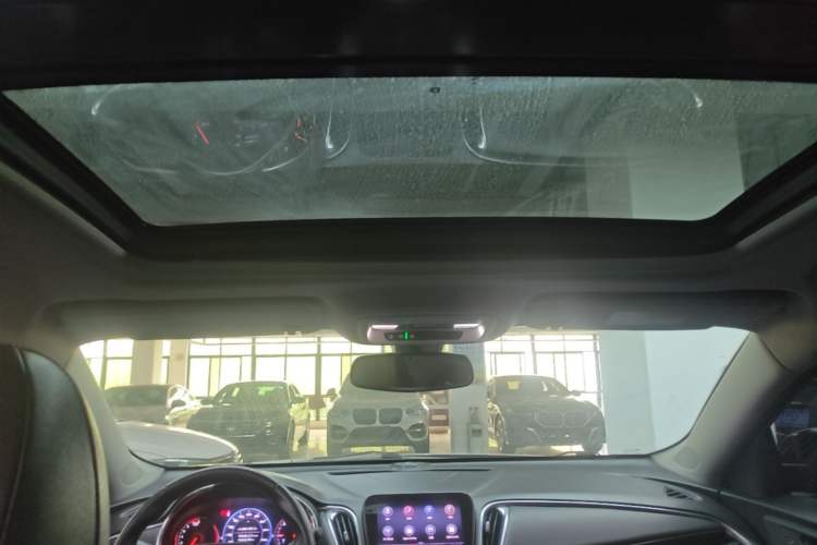 Used Chevrolet Malibu XL 2019 Redline 550T Automatic RuiLian Edition Headliner