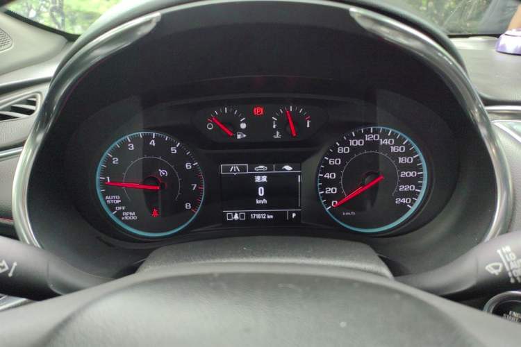 Used Chevrolet Malibu XL 2019 Redline 550T Automatic Sport Edition Instrument Cluster