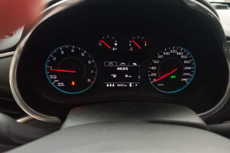Used Chevrolet Malibu XL 2019 Redline 550T Automatic Sport Edition Instrument Cluster