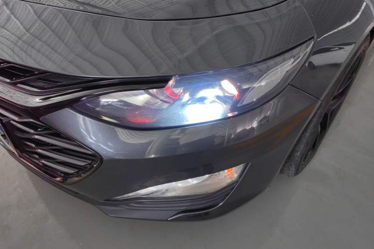 Used Chevrolet Malibu XL 2019 Redline 550T Automatic Sport Edition Left Front Headlight