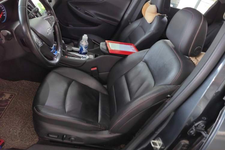 Used Chevrolet Malibu XL 2019 Redline 550T Automatic Sport Edition Left Front Seat