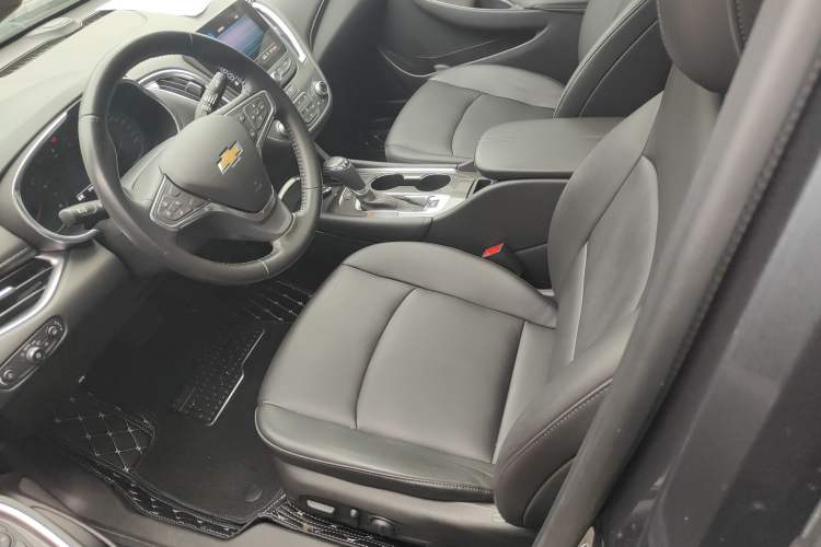 Used Chevrolet Malibu XL 2019 535T CVT Active Version Left Front Seat