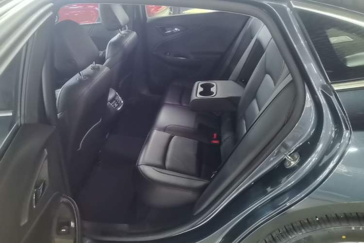 Used Chevrolet Malibu XL 2019 535T CVT Active Version Left Rear Seat