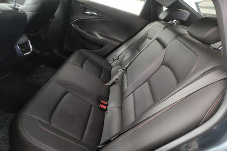 Used Chevrolet Malibu XL 2019 Redline 550T Automatic Sport Edition Left Rear Seat