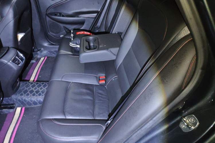 Used Chevrolet Malibu XL 2019 Redline 550T Automatic Sport Edition Left Rear Seat