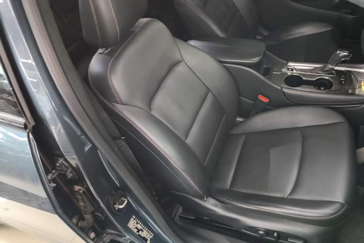 Used Chevrolet Malibu XL 2019 Redline 550T Automatic RuiLian Edition Right Front Seat