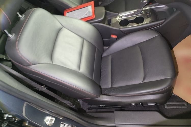 Used Chevrolet Malibu XL 2019 Redline 550T Automatic Sport Edition Right Front Seat
